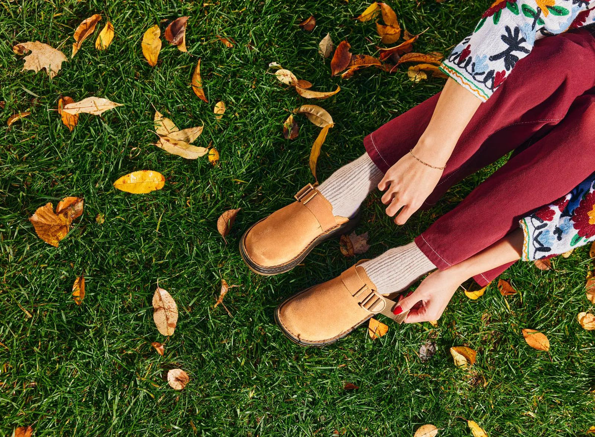 Women's Camino Clog - Tobacco