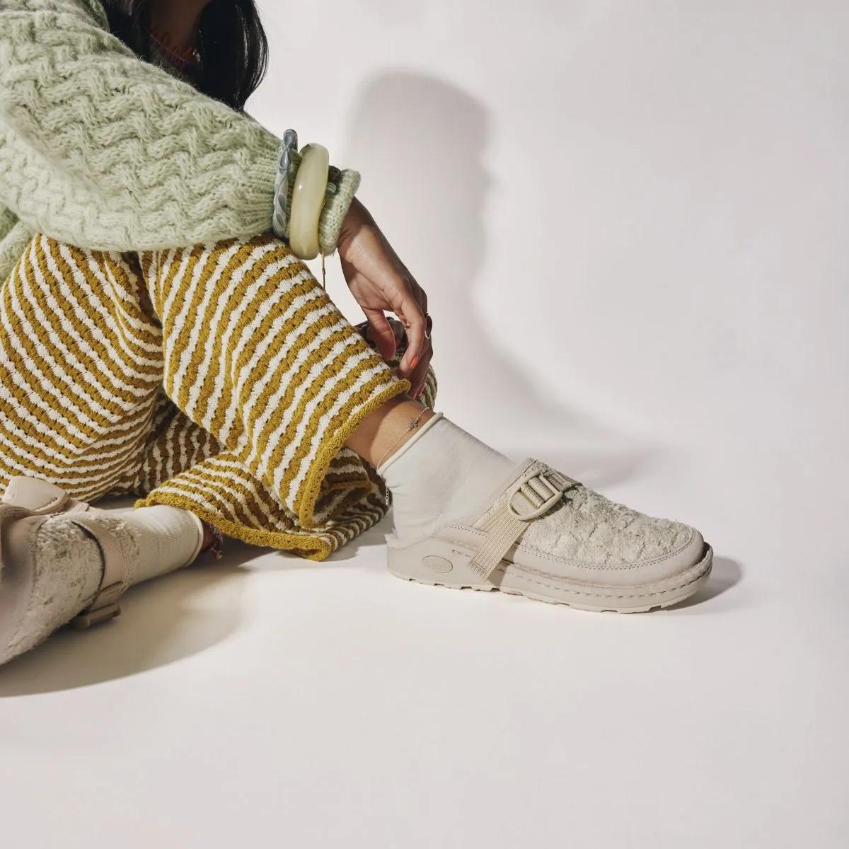 Women's Canyon Woven Clog Fluff - Light Pink